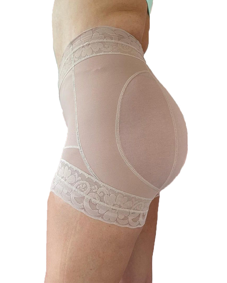 Butt Lifter Short At The Waist With Cheeky Rods