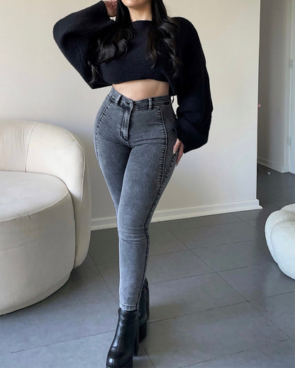 Skinny Hips Enhance Jeans